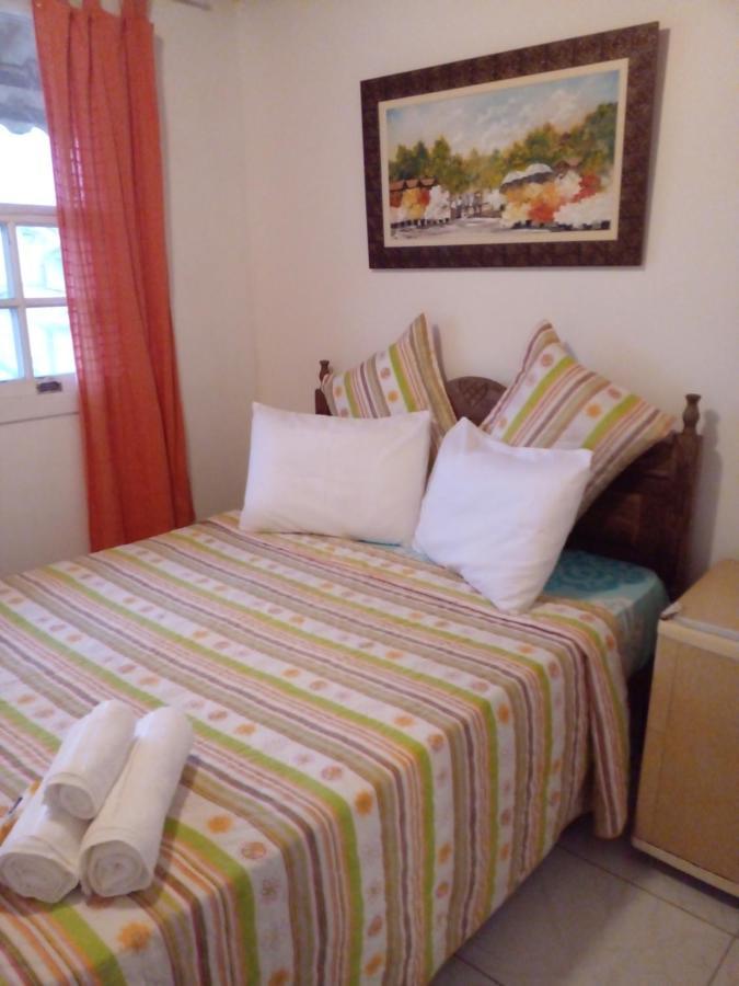 Dani'S House - Hospedagem Familiar Bed & Breakfast Araquari Eksteriør bilde